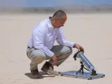 Device that can extract 1k liters of clean water a day from desert