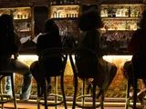 Phone-free bars and restaurants on the rise across the U.S.
